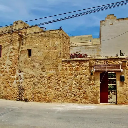 Holiday home Mandy - A Quaint In Gozo *