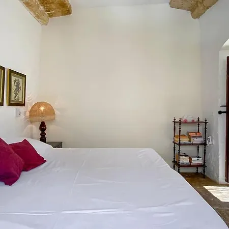 Mandy - A Quaint In Gozo *