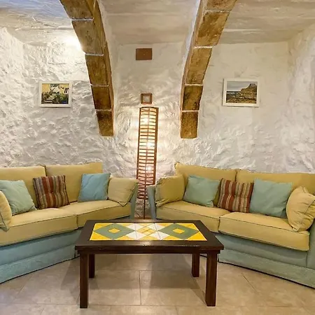 Mandy - An Authentic 400 Year Old Gozo *