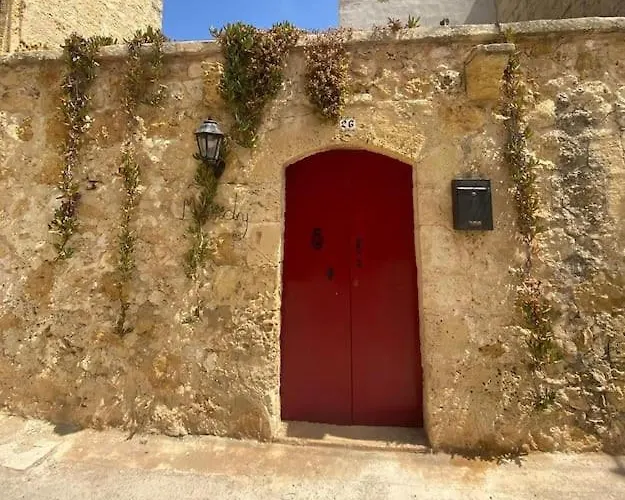 Mandy - A Quaint In Gozo Ta' Abram