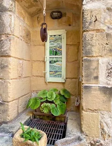 Case de vacanță Mandy - A Quaint In Gozo