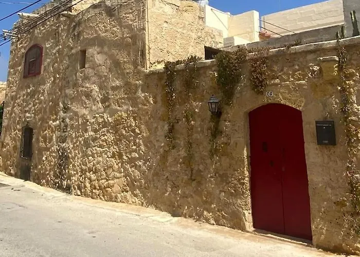 Mandy - A Quaint In Gozo *