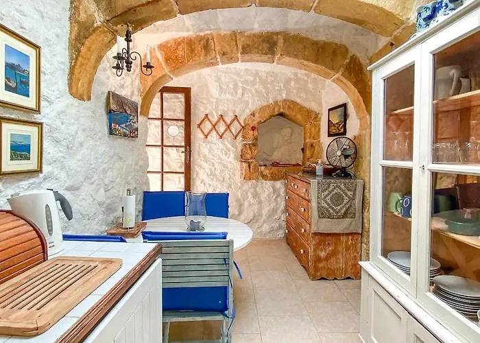 Mandy - A Quaint In Gozo