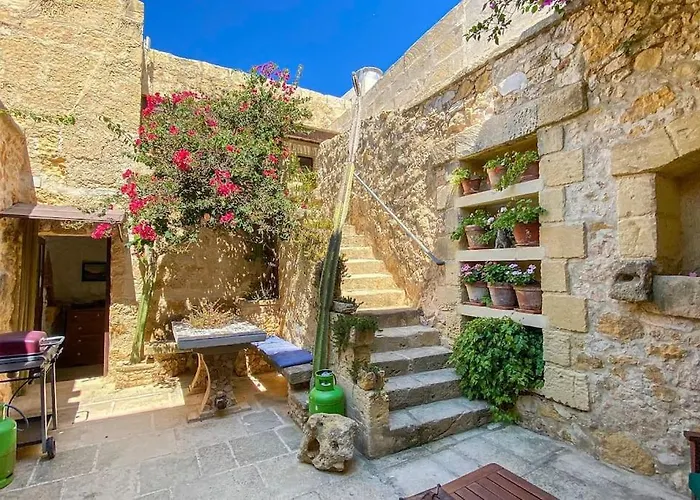 Mandy - A Quaint In Gozo * Ta' Abram