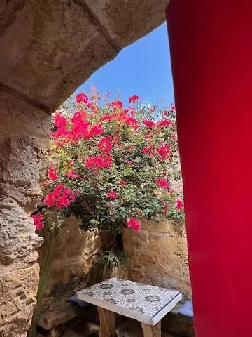 Case de vacanță Mandy - A Quaint In Gozo Ta' Abram